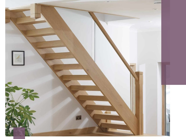 Изготовление деревянных лестниц под ключ в Зеленокумске для дома