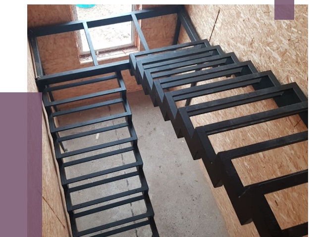 Демонтаж лестниц на металлокаркасе в Зеленокумске от 7331 руб. за м²