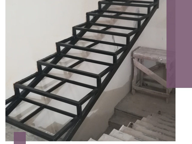 Демонтаж лестниц на металлокаркасе в Зеленокумске: быстрый вывоз и разбор