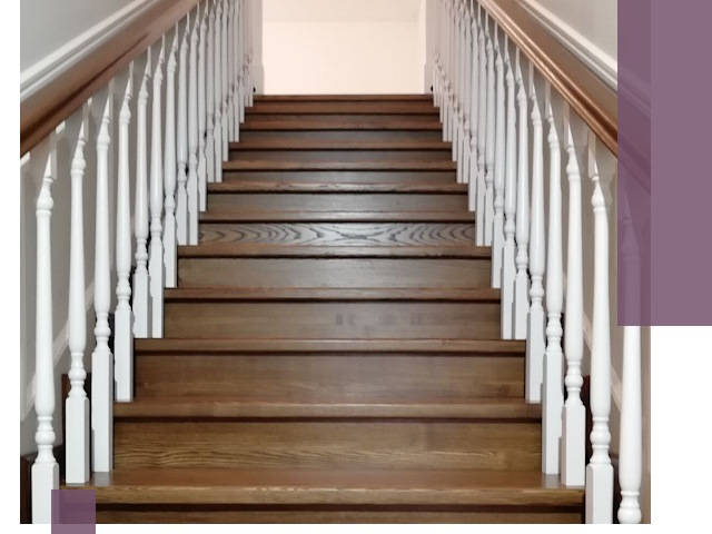 Лестницы из ясеня на заказ в Зеленокумске — изготовление и монтаж