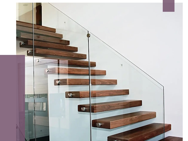 Стеклянные перила для лестницы в Зеленокумске от 14764 руб.