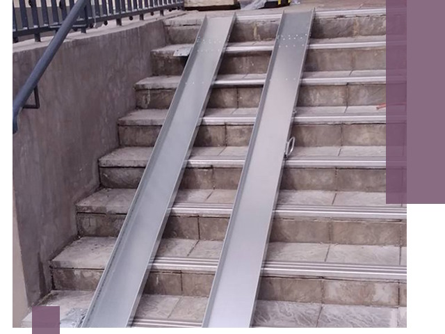 Демонтаж откидных пандусов профессионально в Зеленокумске