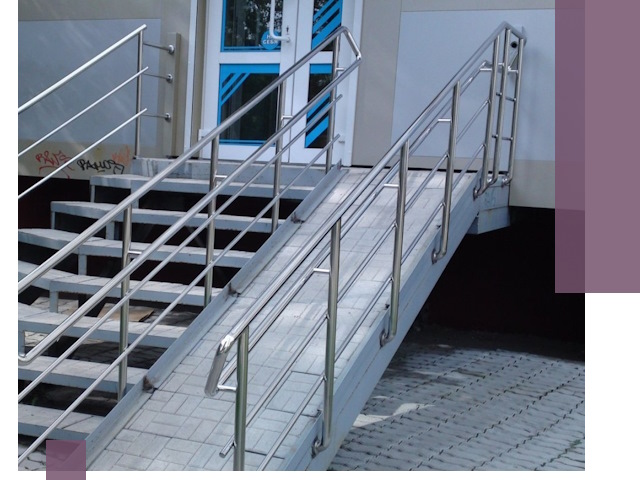 Пандус на крыльцо под ключ в Зеленокумске: монтаж и изготовление