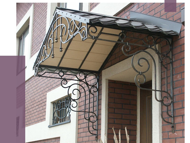 Двускатные козырьки в Зеленокумске под ключ от 12728 руб.